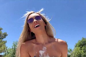 I wash my neighbr's car for him fuckin' me with blowjob and lickin'.