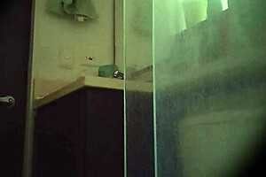 Real UNAM teacher Milet caught pissing on camera