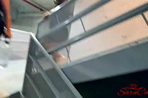 mi hijastra y yo getting naughty flashing big tits in florida supermarket