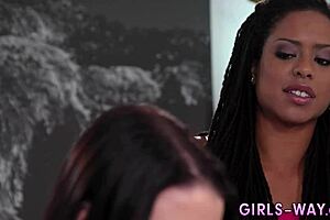 Les milf strapon banged by ebony babe in group girl on girl action