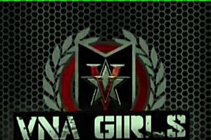 Sunny lane twerks her huge ass in lingerie during solo masturbation