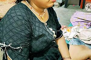 Indian Desi Bhabhi Fucking Neighbor Boys in Doggystyle and Deepthroat