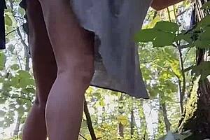 जीभ मस्ती