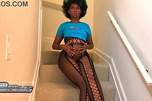 Sloppy Wet Staircase Blowjob From Hippie Baltimore Girl With Dirty Talk