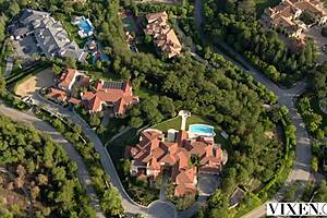 Vixen amber moore has intense passionate goodbye sex with muff diving