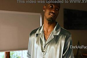 Spineless Husband Pushes Wife Olive Glass To Bed Boss Isiah