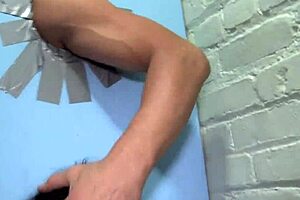 Nevaeh Keyz Sucks Huge White Cock At Gloryhole!