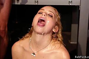 leila 18ans masturbates before getting fucked by french slut brunette amateurs