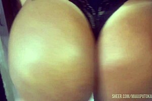 Blonde Hottie Fucked By Delivery Guy Craving Big Ass