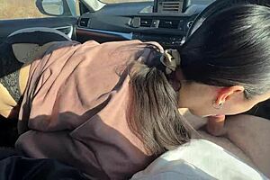 young slut sindee shay deepthroats massive big black cock