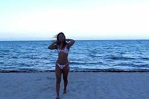 Behind Scenes of Tiny Filipina and Latina Teens in Miami