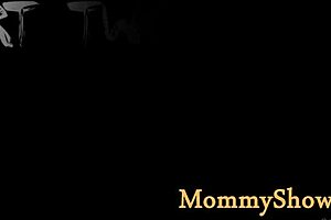 Petite stepdaughter fingers her stepmom in a lesbian scene