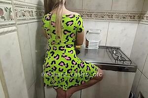 Hardcore Mature Goes 100% Anal. Wanna See This Bodybuilder Take It All in Sheer?