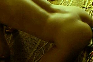 Who wants some anal action from me? 😏