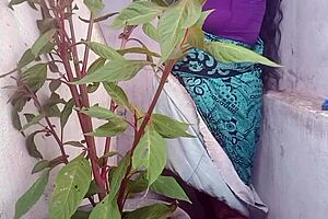 Priyanka Porn Aunty Super Blowjob In Dorm With Roommate 😍