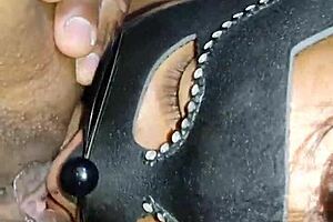 Hijastro Found Me in Lingerie and Gave a Good Ass and Pussy Licking, Then Tore My Virgin Ass 😈