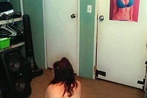 Catherine Grey Twerks Her Big Ass On Snapchat