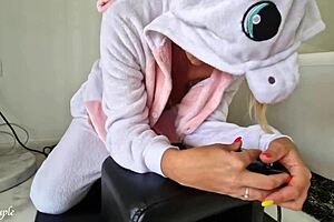 Milf in unicorn costume rides sybian machine for relaxation