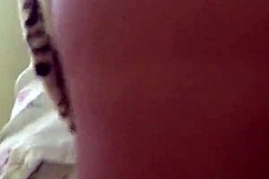 Good morning, beautiful couple starts early with bareback.