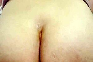 Ass shaking is hot, my girlfriend's ass bounces wonderfully