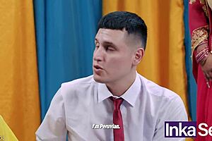 madrastra india tetona folla al novio de su hijastra y le llena el coño de leche