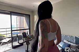 personal trainer tears pants and fucks drii cordeiro without condom