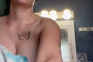 Detailed View Of Ivy19921 Bathing In The Retro Shower Scene From Blue Films