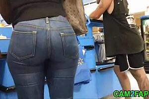 hidden cam catches bbw ass in high definition close up