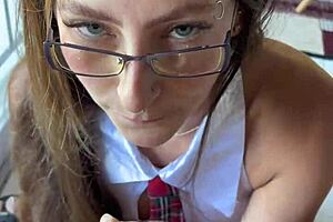 Brazilian Aluna Begs Cousin for Homework Help, Gets Creamy Reward