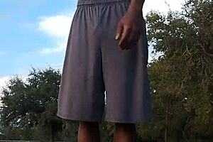 Hempstead mature amateur shows off sexy fitness vibe