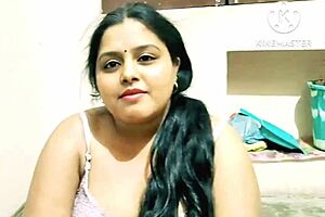 desi mom's friend gets hardcore anal fucking with big cock 😈