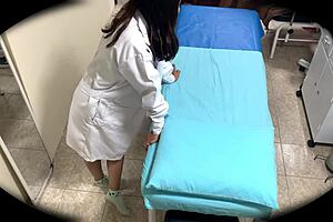 Hidden Cam Hospital Monterrey Consultorio