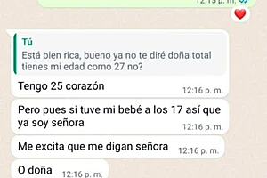 Mature Latina Doña Mary Sends Horny Nudes From Home