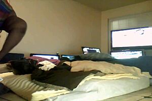 Thick pussy of hot black mature milf in ghetto hood street