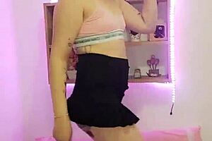 brazilian girl dancing funk