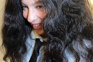 Quick bang with curvy school-girl before parents return