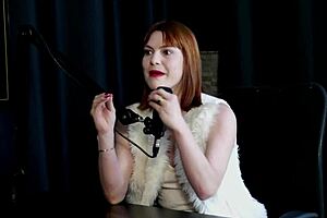 she squirted hard from my handjob