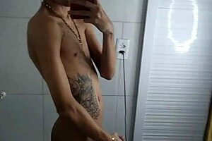 Did you see the leaked video of Thiago Kelton masturbating with his tattoo?