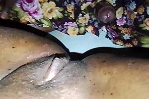 yo, check out this quickie fucking her huge cunt with big pussy lips