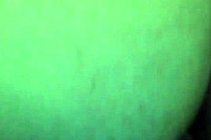 fiquei de quatro e sentei no dildo com buceta molhada