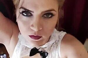 Zar Montoya Real Conquers Daily with Anal Squirting