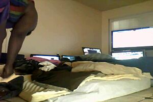 Thick pussy of hot black mature milf in ghetto hood street