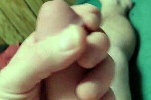 One of the only shots of me cumming.