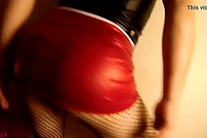 Nurse lucy diamond twerks in fishnets