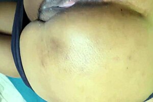 Indian Bengali Bhabhi Enjoys Hot Anal in Blue Suit