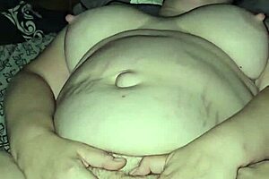 Milf plays with her soft and cums