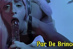 She feels excited playing with her pussy and anal plug