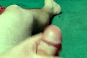 One of the only shots of me cumming.