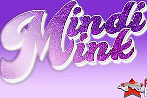 Curvy MILF Mindi Mink Shows Off