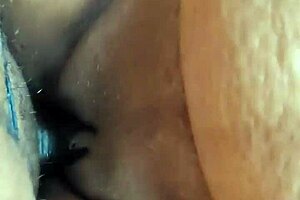 Suni Shows Off Her Clean Shaved Big Pussy 😘